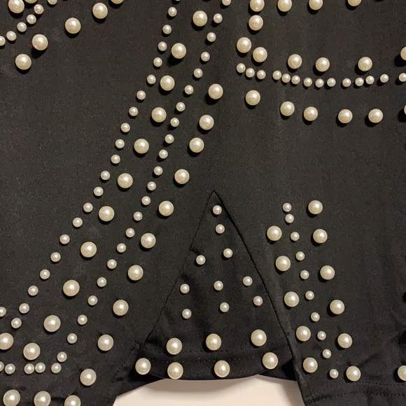 Gorgeous Dress with Pearls - Picture 5 of 5